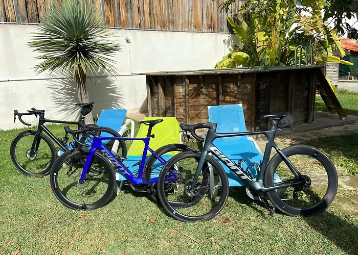 Villa Es Tamarells Pro Cycling